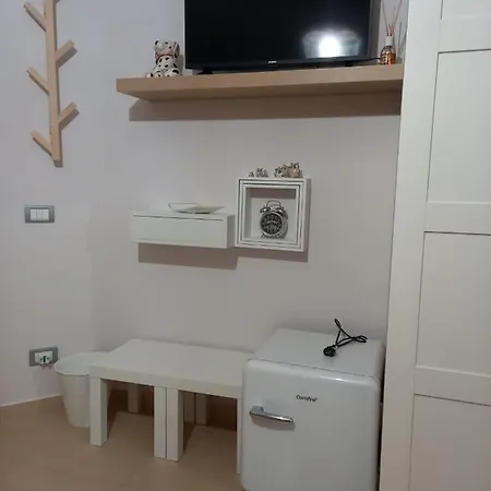 Civico 101 B&B 민투르노
